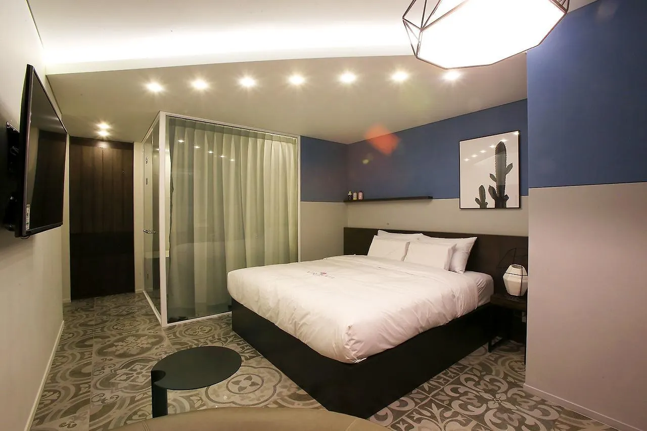 סיאול Hotel Lavieen